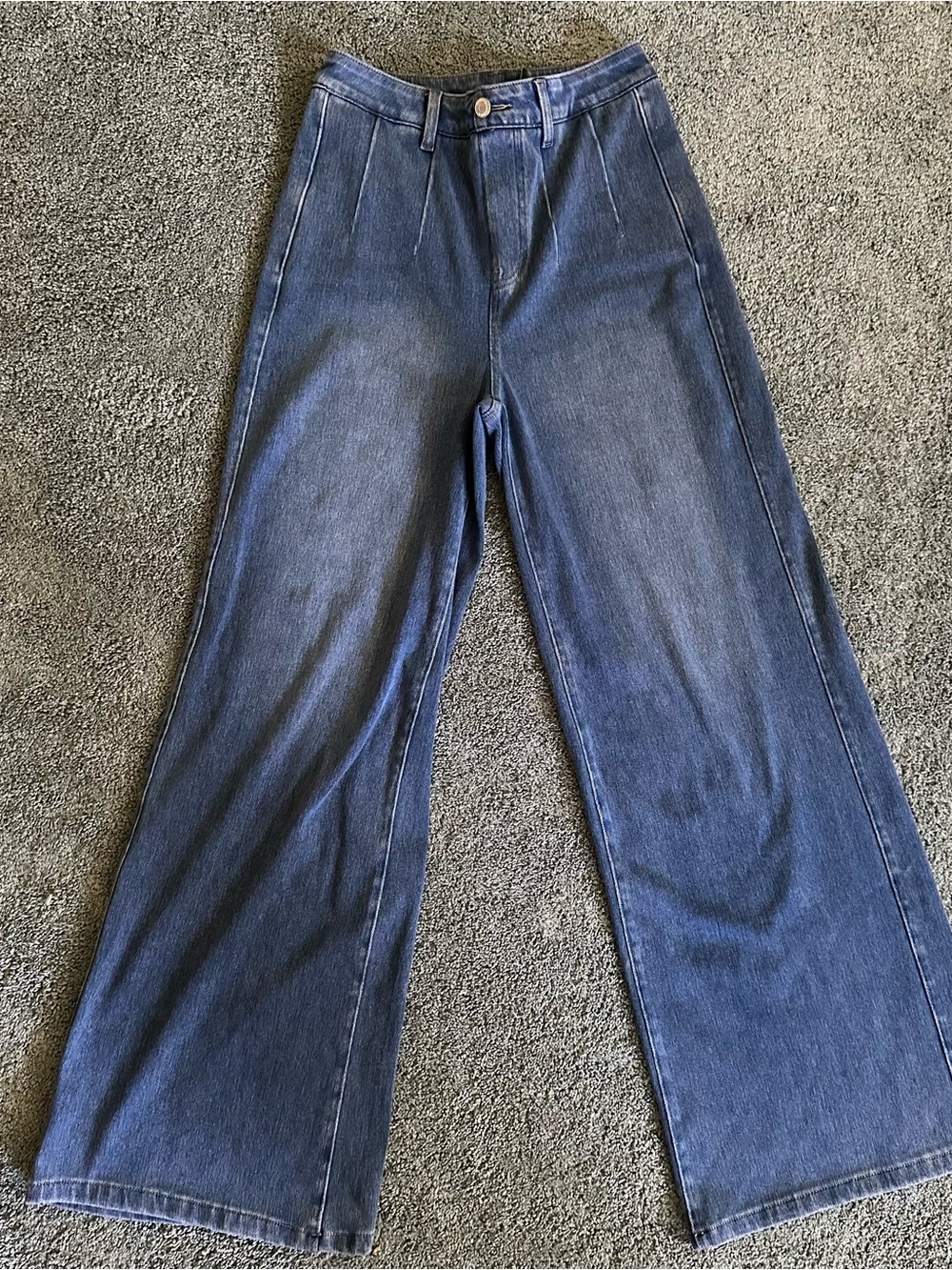 HALARA Wide-Leg Jeans in Dark Blue Denim